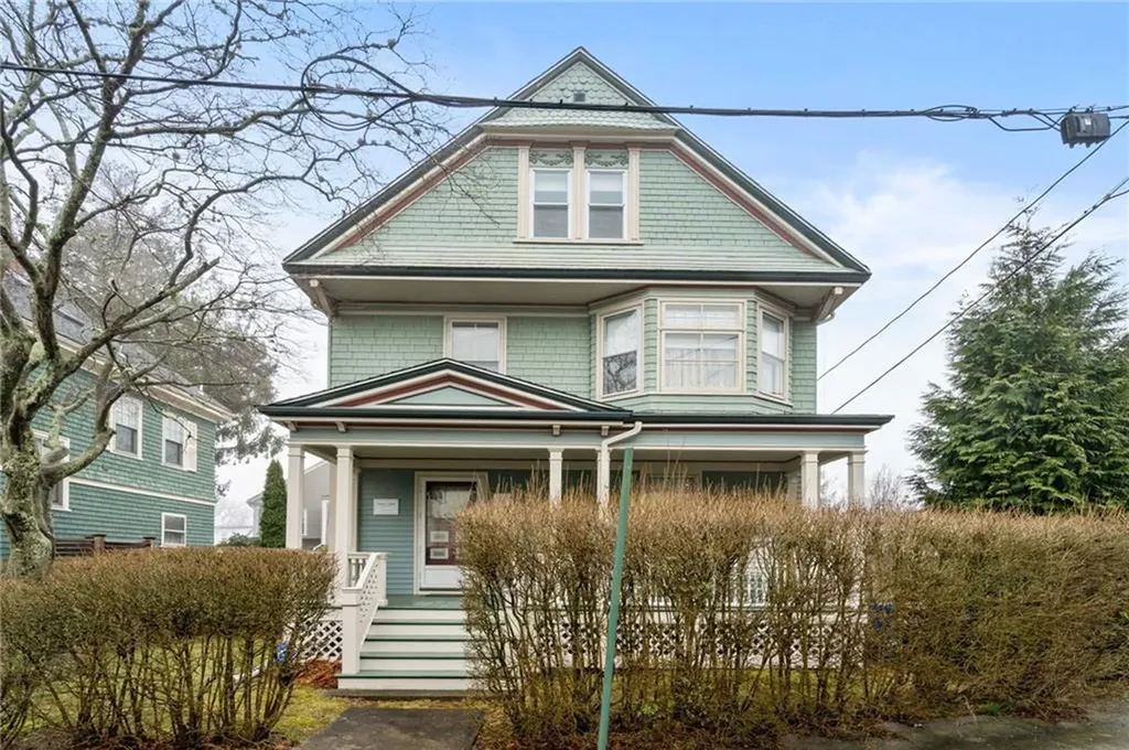 11 Hope Street Newport RI 02840