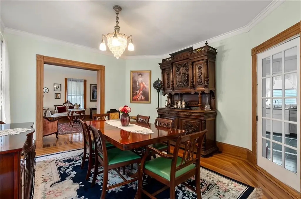 11 Hope Street Newport RI 02840