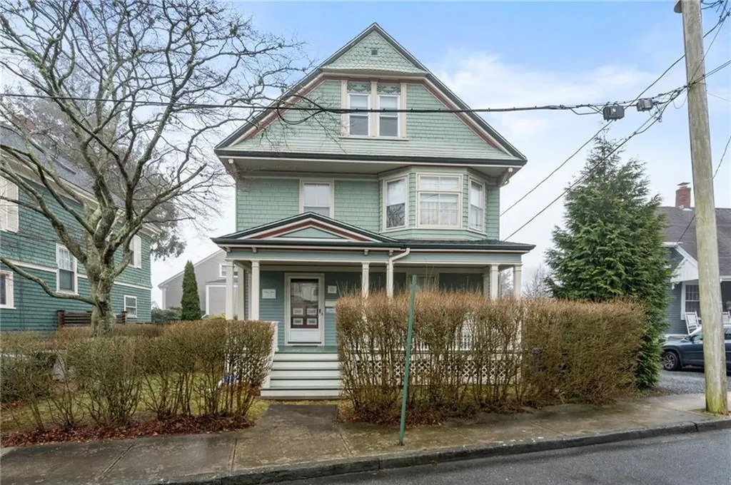11 Hope Street Newport RI 02840