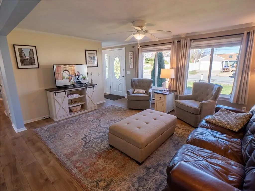 55 Narragansett Avenue West Warwick RI 02893