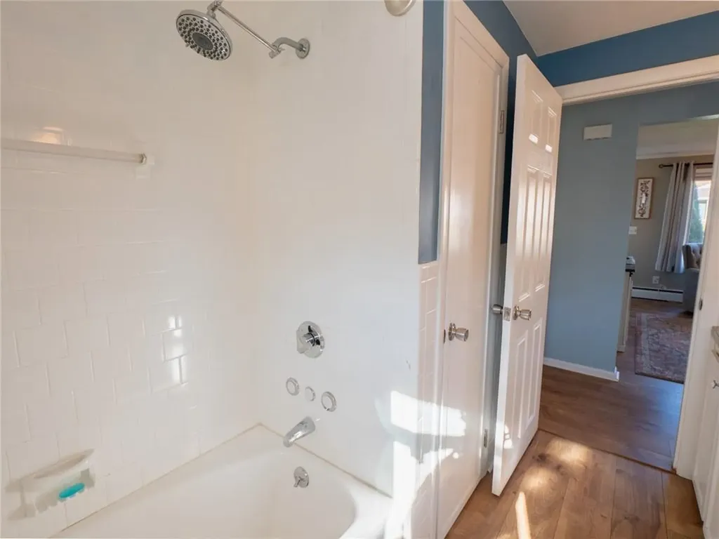 55 Narragansett Avenue West Warwick RI 02893