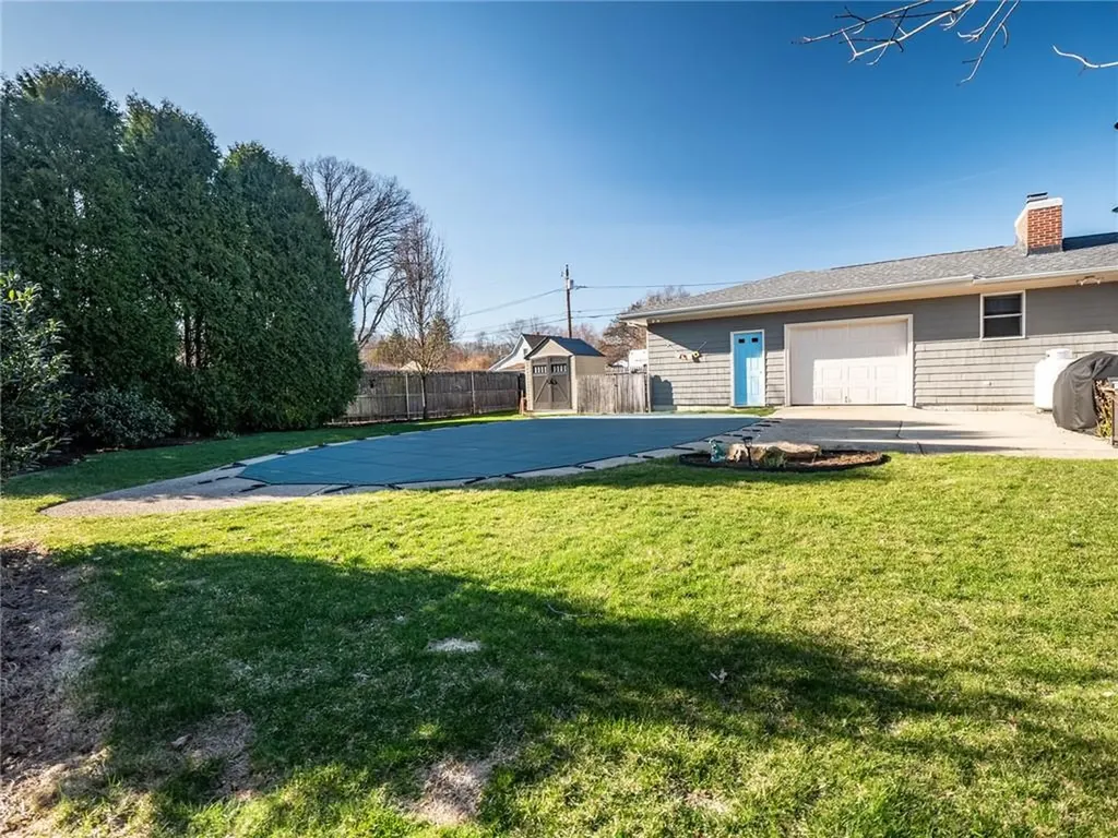 55 Narragansett Avenue West Warwick RI 02893