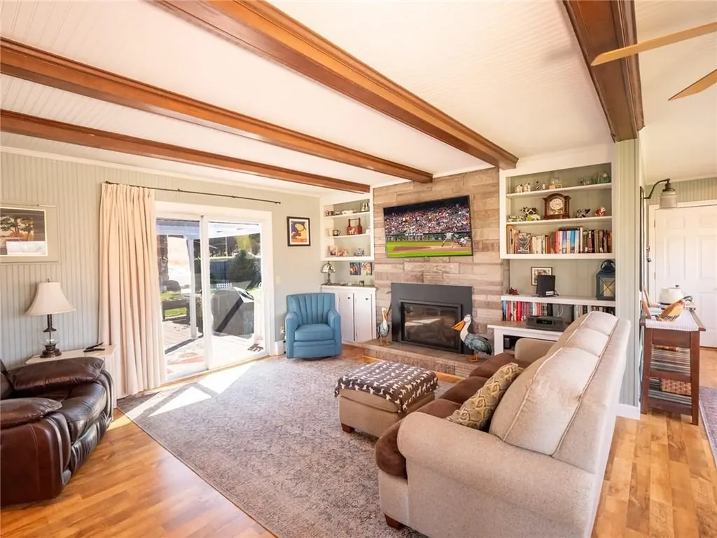 55 Narragansett Avenue West Warwick RI 02893