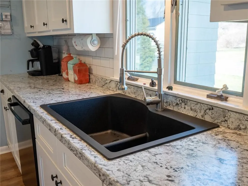 55 Narragansett Avenue West Warwick RI 02893