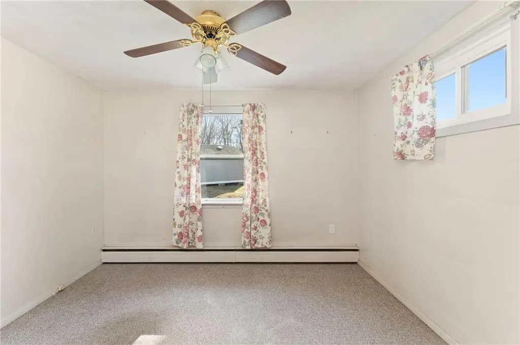 33 Hilltop Avenue West Warwick RI 02893