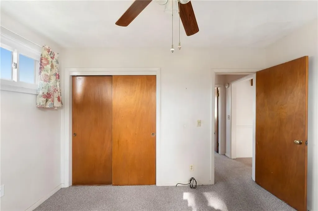 33 Hilltop Avenue West Warwick RI 02893