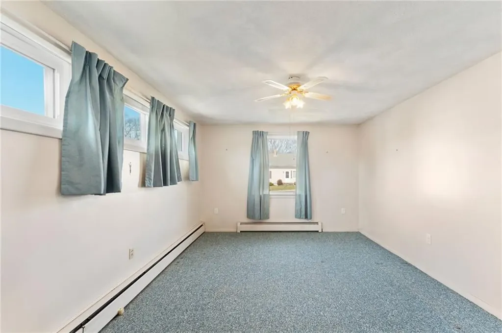 33 Hilltop Avenue West Warwick RI 02893