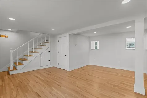 15 Curry Avenue Newport RI 02840