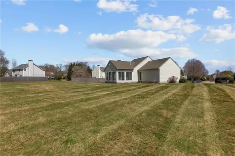 47 Blossom Court South Kingstown RI 02879