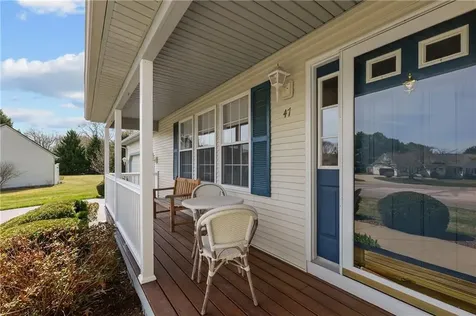 47 Blossom Court South Kingstown RI 02879
