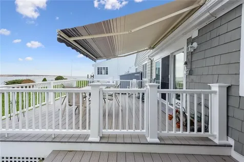 142 Colonel John Gardner Road Narragansett RI 02882