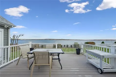 142 Colonel John Gardner Road Narragansett RI 02882