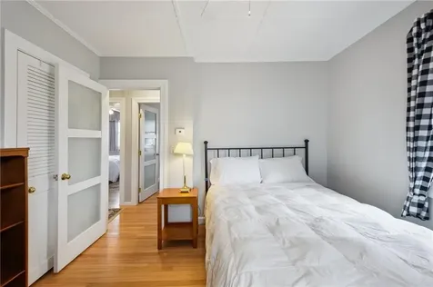 142 Colonel John Gardner Road Narragansett RI 02882