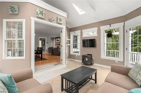 40 Cassandra Lane North Kingstown RI 02852