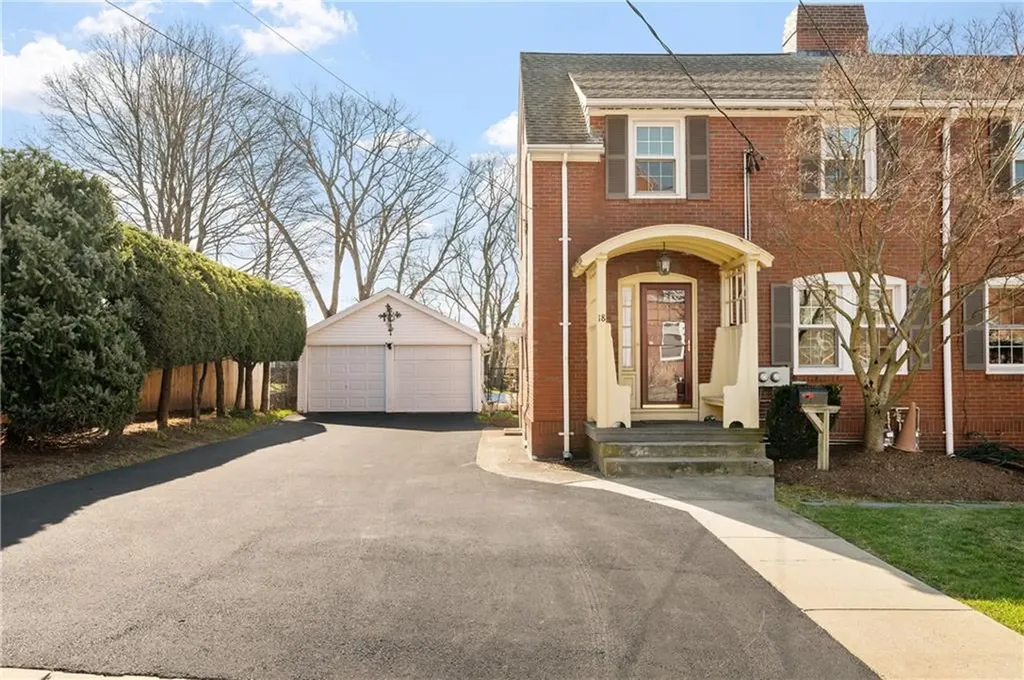 18 Blackstone Street Cumberland RI 02864