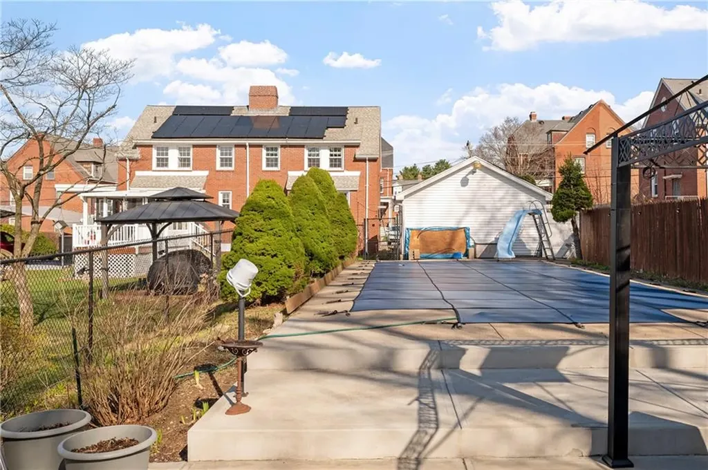18 Blackstone Street Cumberland RI 02864