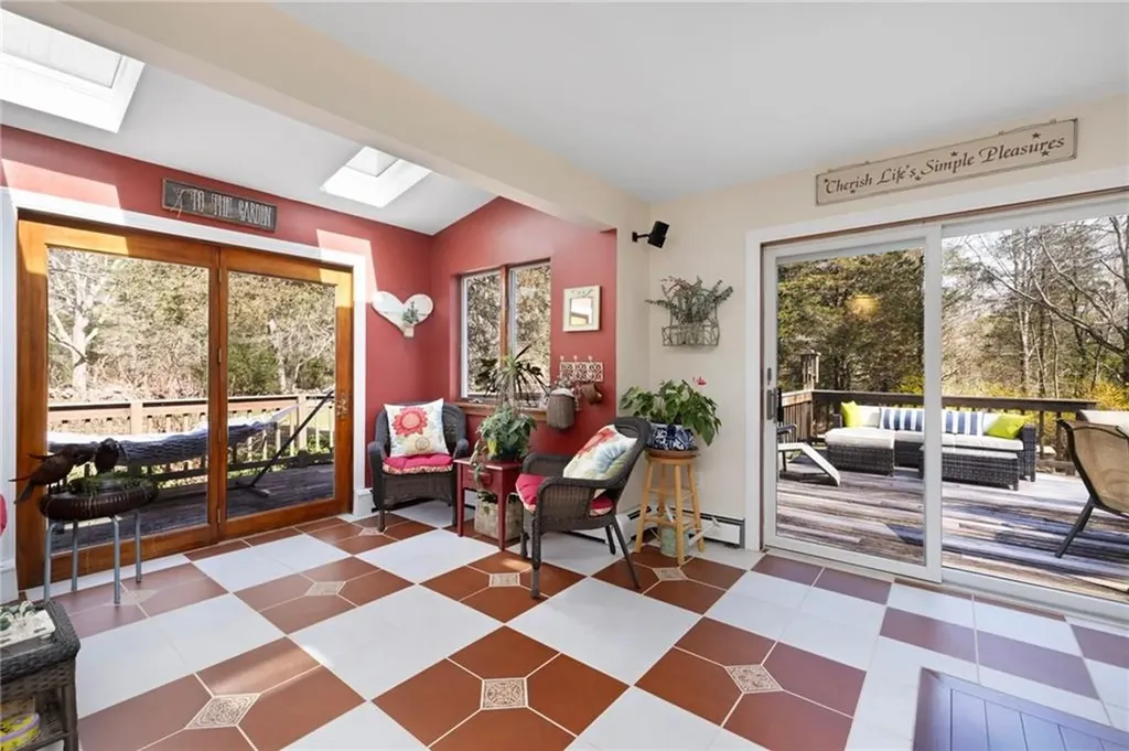 5 Lauri Drive Charlestown RI 02813