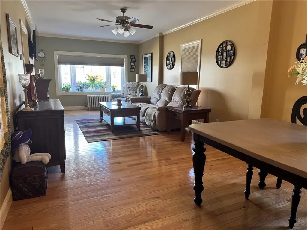 18 South Street Cranston RI 02920