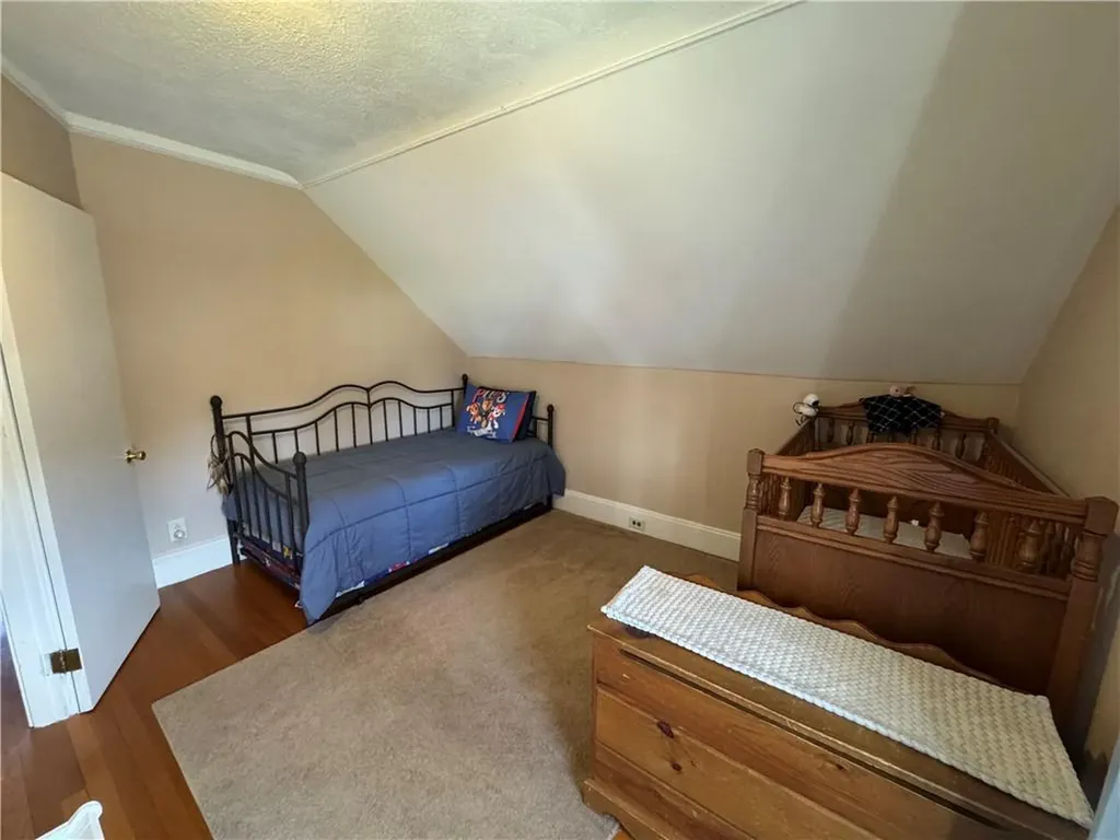 18 South Street Cranston RI 02920