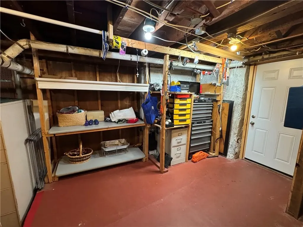18 South Street Cranston RI 02920