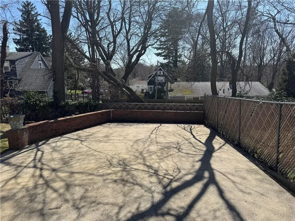 18 South Street Cranston RI 02920