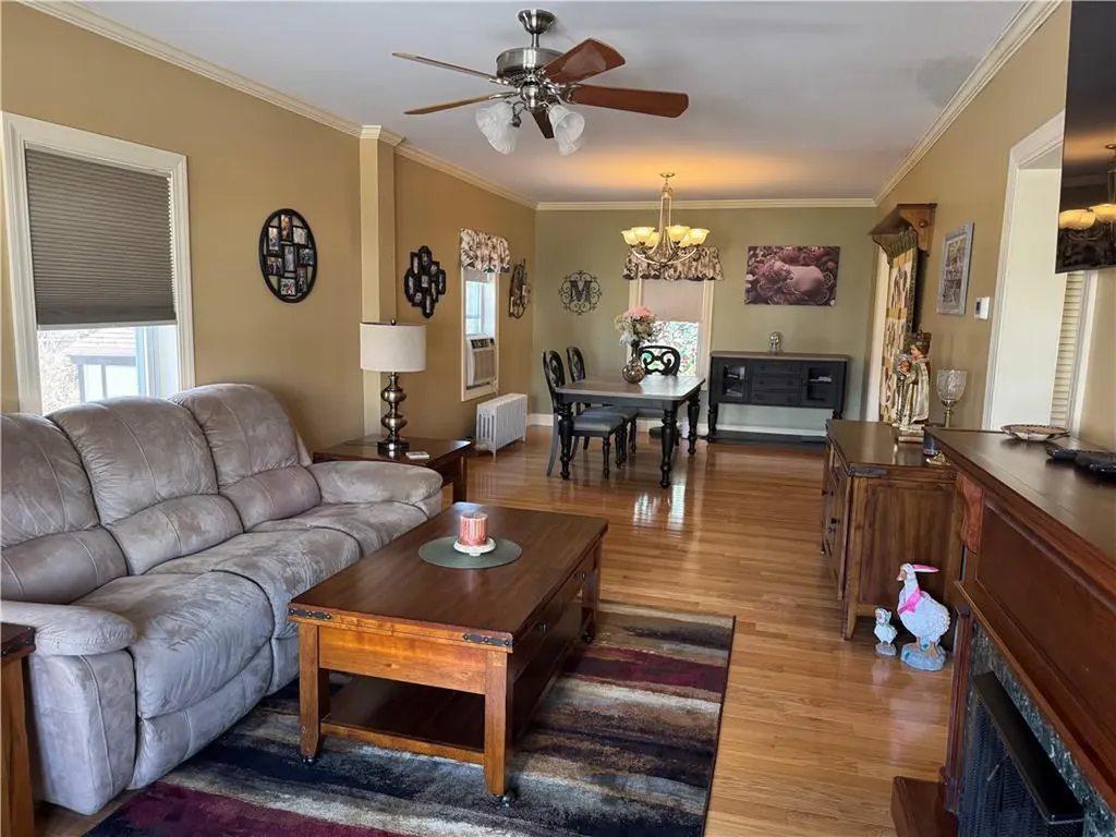 18 South Street Cranston RI 02920