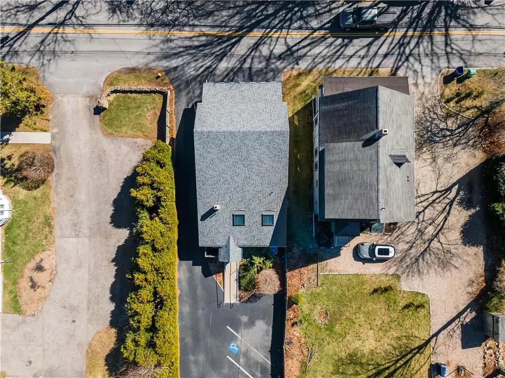 382 Woodruff Avenue South Kingstown RI 02879