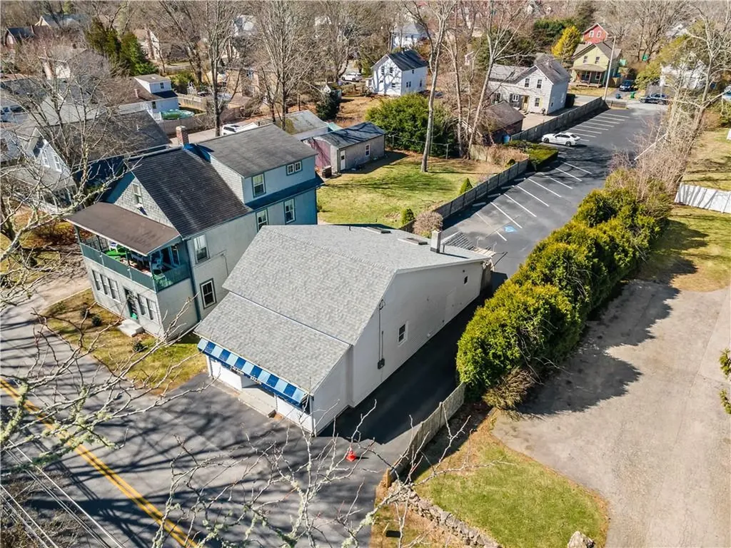 382 Woodruff Avenue South Kingstown RI 02879