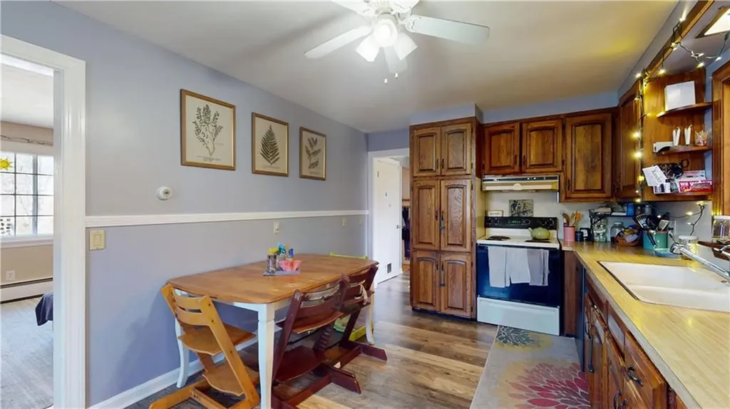 8 Penston Avenue Westerly RI 02891