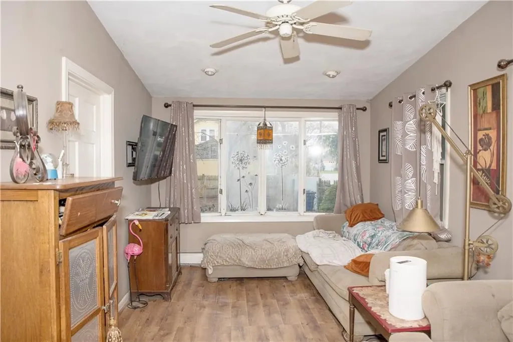 48 Natick Avenue Warwick RI 02886