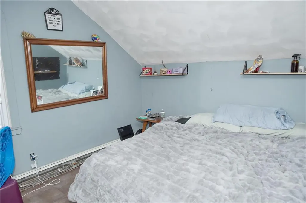 48 Natick Avenue Warwick RI 02886