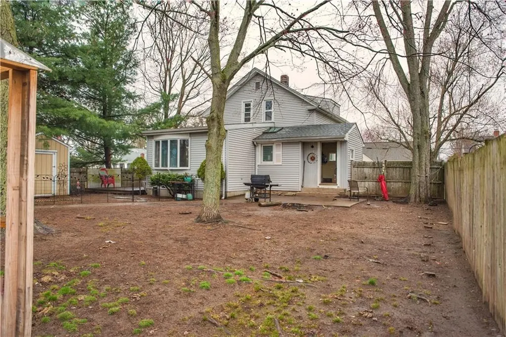 48 Natick Avenue Warwick RI 02886