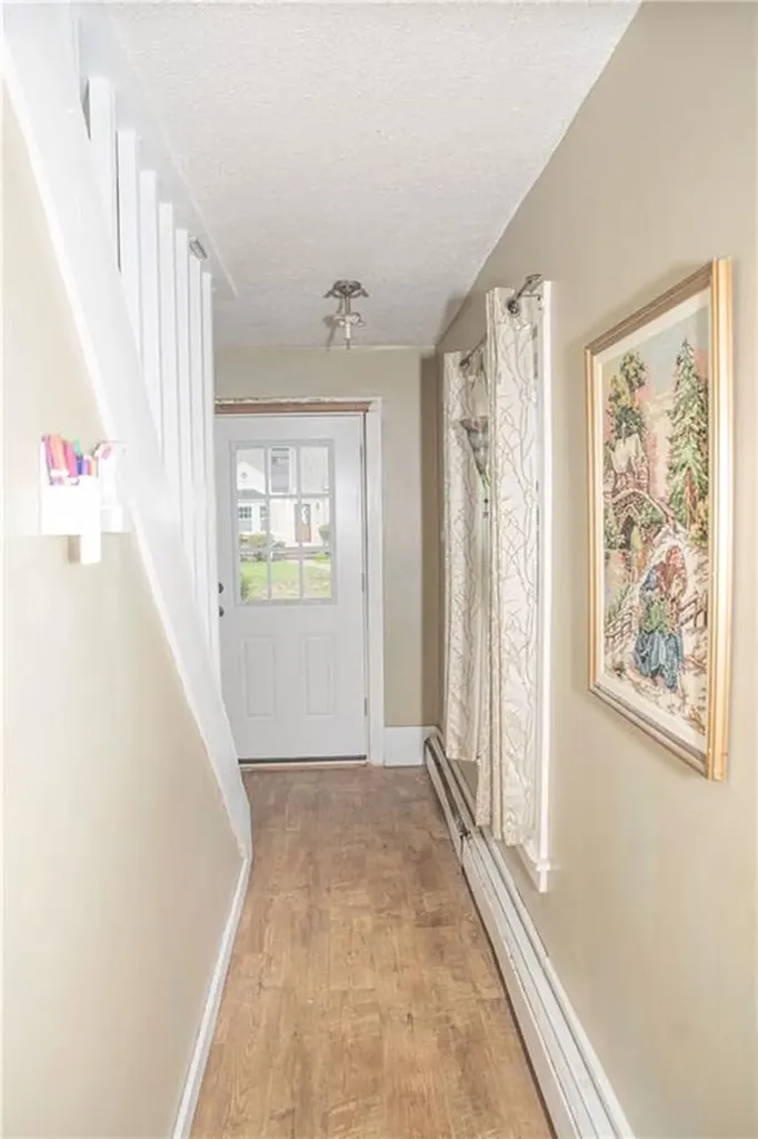 48 Natick Avenue Warwick RI 02886