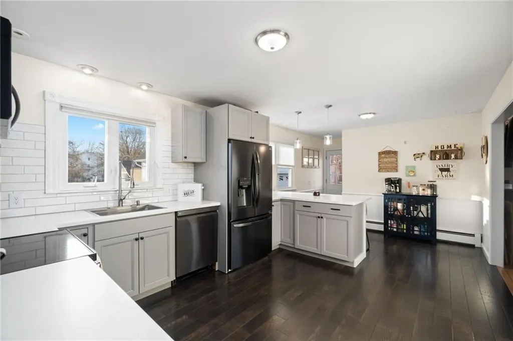 6 Doreen Drive Westerly RI 02891