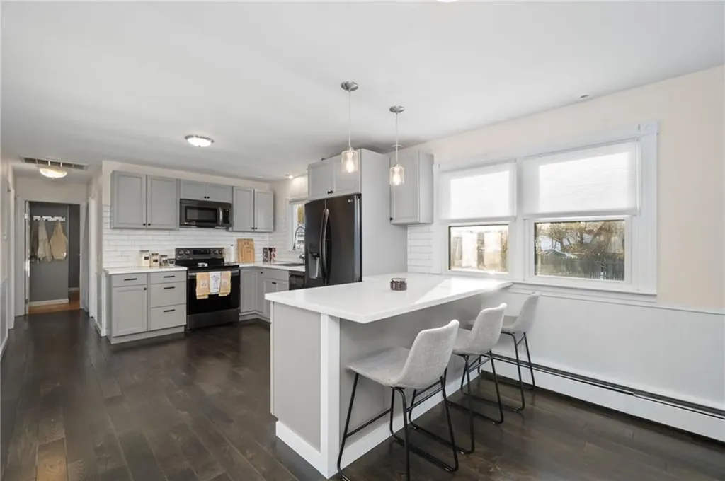 6 Doreen Drive Westerly RI 02891