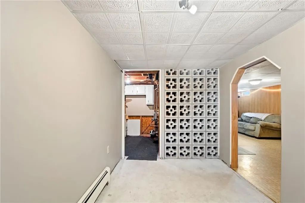6 Doreen Drive Westerly RI 02891