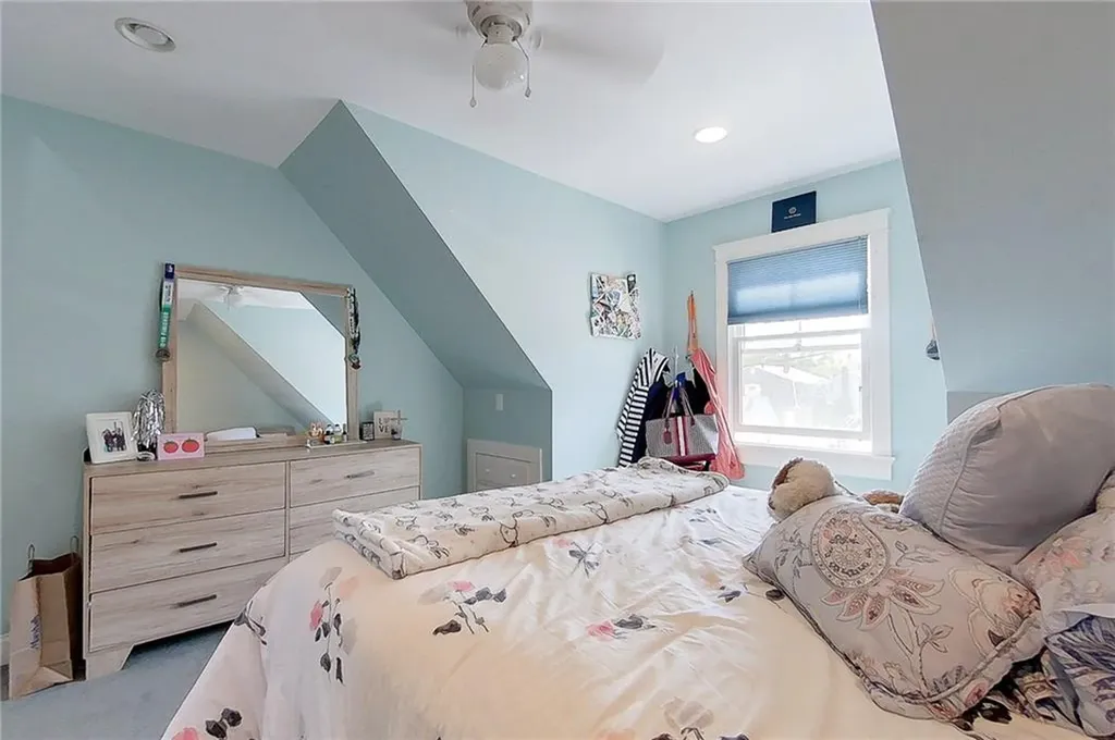 40 Holten Avenue Newport RI 02840