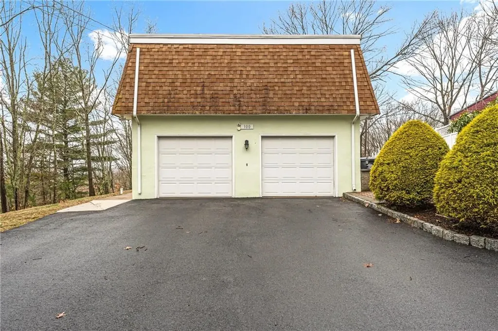100 East Greenwich Avenue West Warwick RI 02893