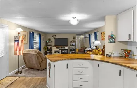 465 Gardiner Road Richmond RI 02892