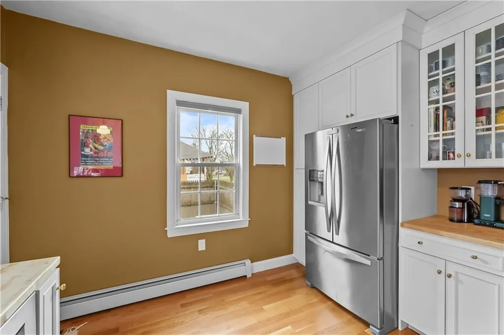 1880 Broad Street Cranston RI 02905