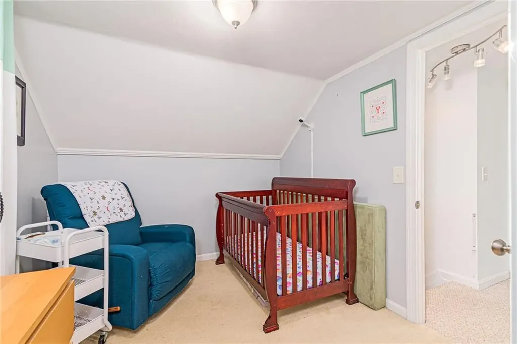 83 Michigan Avenue Warwick RI 02888