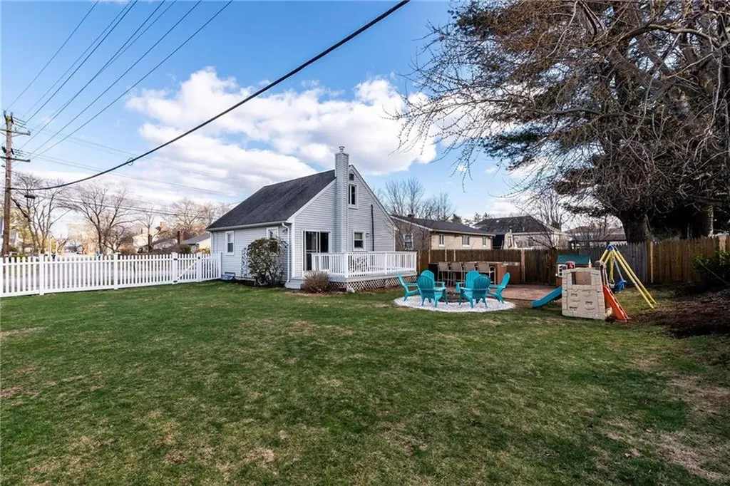 83 Michigan Avenue Warwick RI 02888