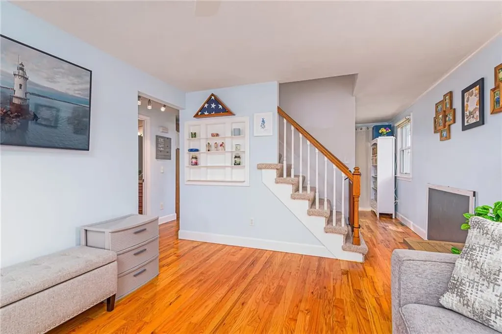 83 Michigan Avenue Warwick RI 02888