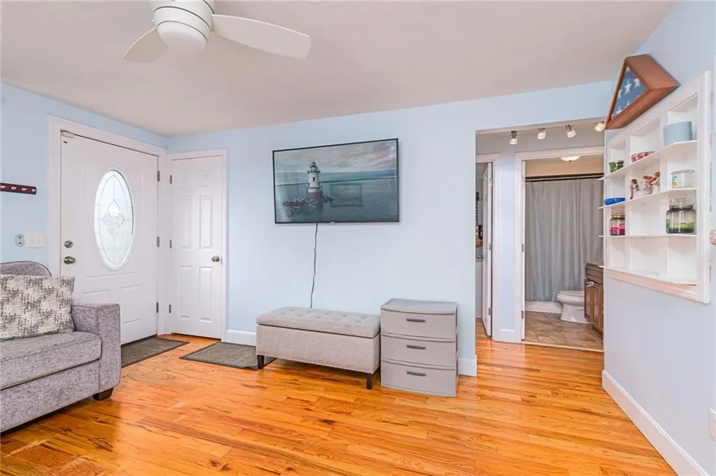 83 Michigan Avenue Warwick RI 02888