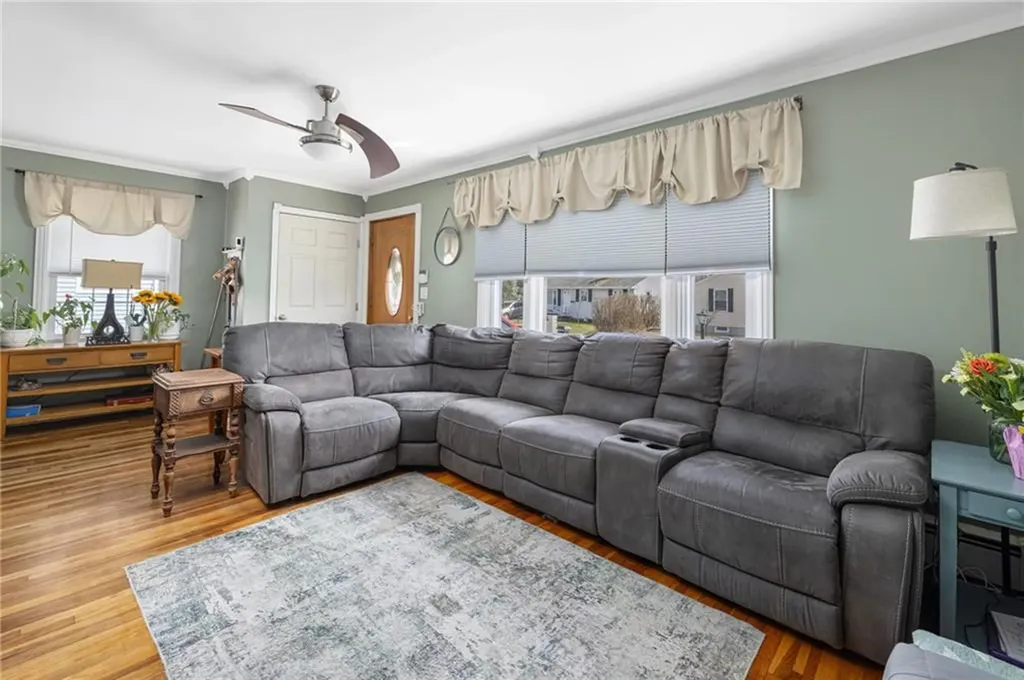 15 White Court North Providence RI 02911