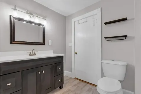 2489 Pawtucket Avenue East Providence RI 02914