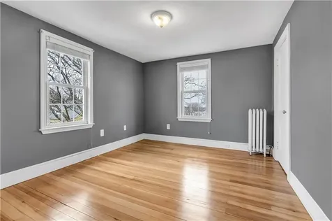 2489 Pawtucket Avenue East Providence RI 02914