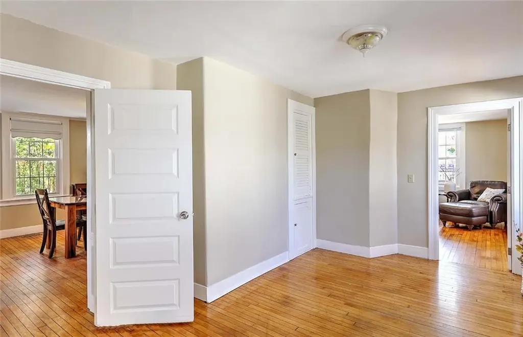 92 Water Street Warren RI 02885