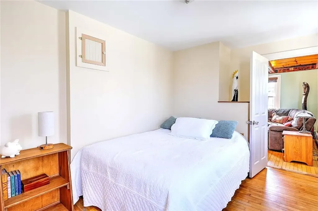 92 Water Street Warren RI 02885