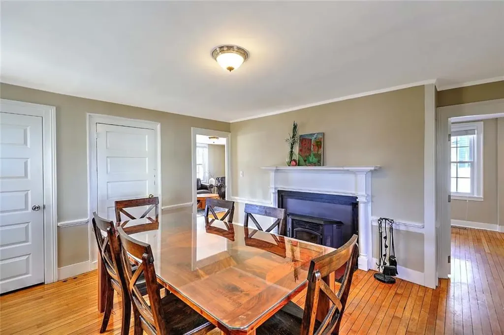 92 Water Street Warren RI 02885